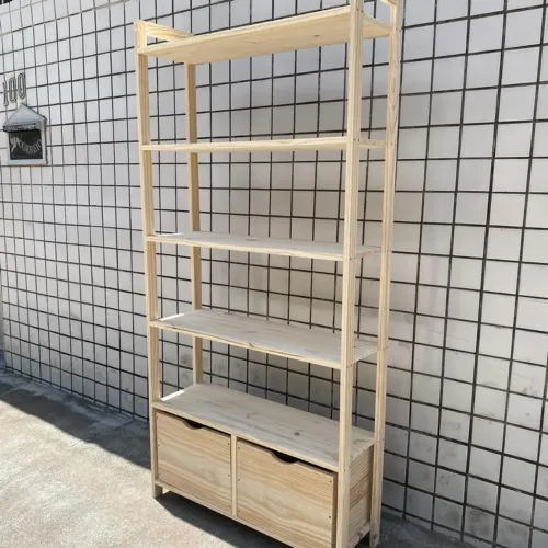 Vendo estante em pinos 