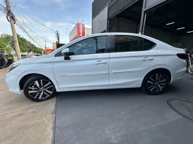 Honda City Sedan Touring 1.5 Flex 16V 4P Aut. 2023