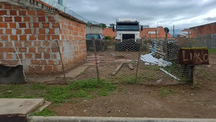 Terreno a Venda no Aldeias da Serra em Caçapava
