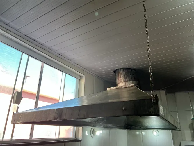 VENDO COIFA 2 Metros