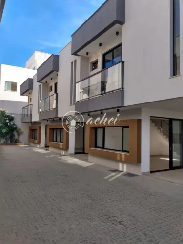 Casas à venda em Condomínio Fechado a 300m da Praia  Ipitanga