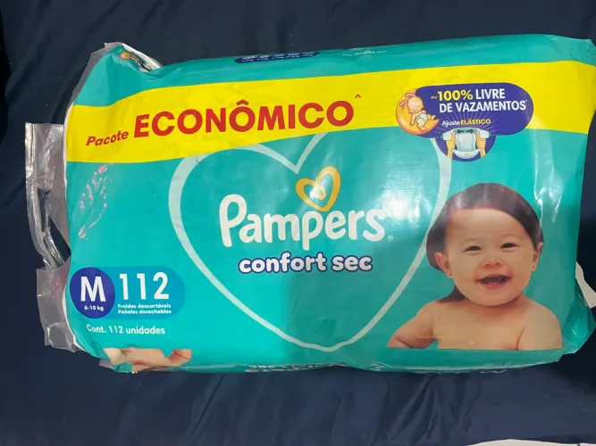 Fraldas Pampers M