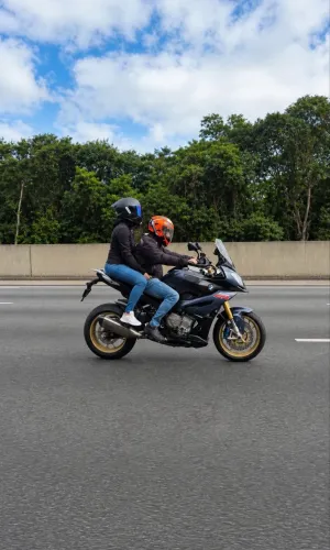 BMW S1000XR