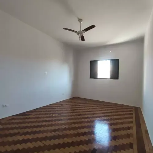 Kitnet/ Studio com 1 Quarto(s) e 1 banheiro(s) para Alugar, 10 m² por R$ 1092 / Mês