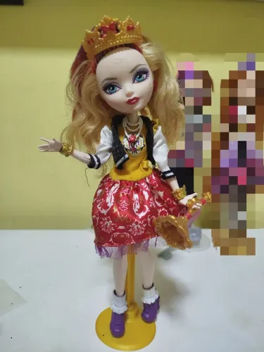 Apple White school spirit - Ever after high
