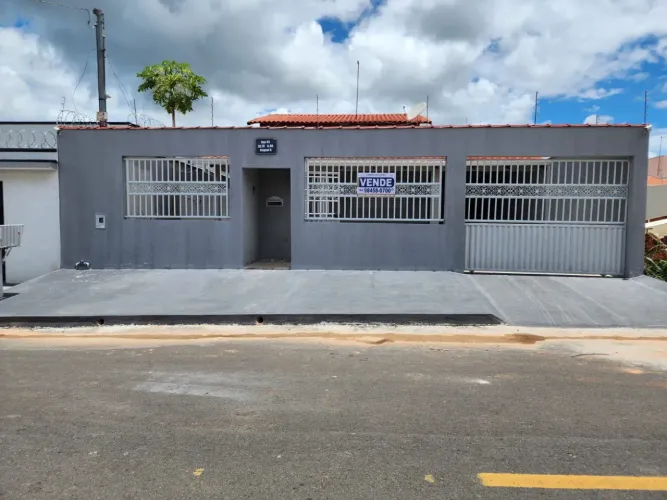 Apartamento para venda com 265 metros quadrados com 5 quartos