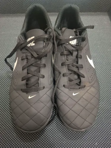 Chuteira nike futsal 37