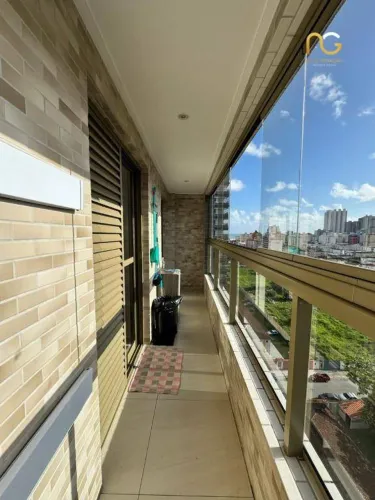 APARTAMENTO À VENDA -BOQUEIRÃO - PRAIA GRANDE.