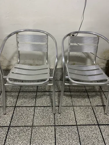 2 Cadeira alumínio perfeito estado (sala/terraço)