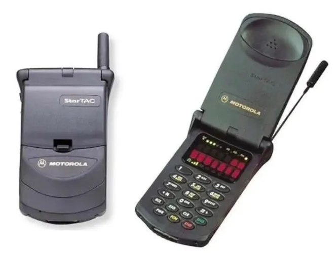 Motorola StarTAC, meu primeiro celular!