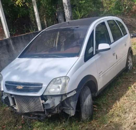 Meriva retirada de peças