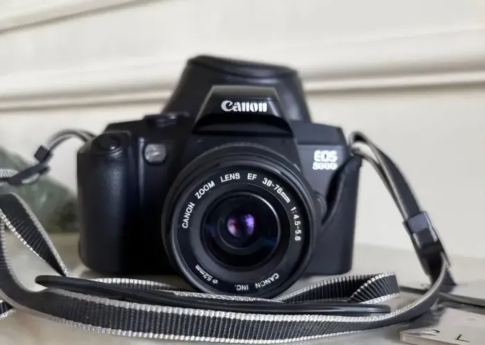 Canon EOS5000 com LENTE