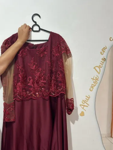 Vestido de madrinha de casamento plusize.