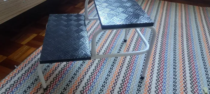 Escada auxiliar 2 degraus IMPECÁVEL