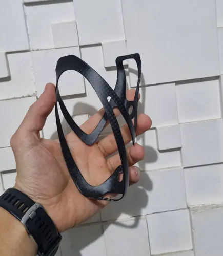 Suporte de carbono e garrafinha 