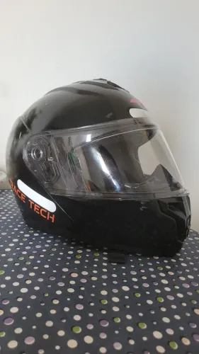 VENDO CAPACETE RACE TECH PRETO