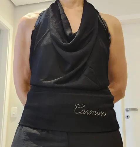 Frente única de linha Carmim