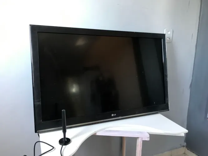 TV 42 Polegadas
