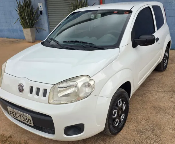 Fiat Uno Vivace 1.0 EVO Fire Flex 8V 3P 2013