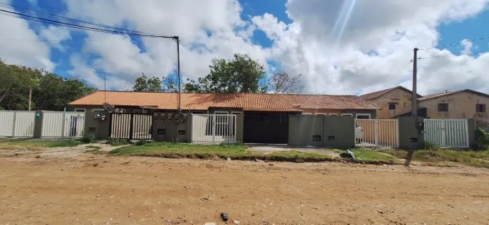 ALUGO FIXO QUITINETE CABO FRIO R$ 600,00
