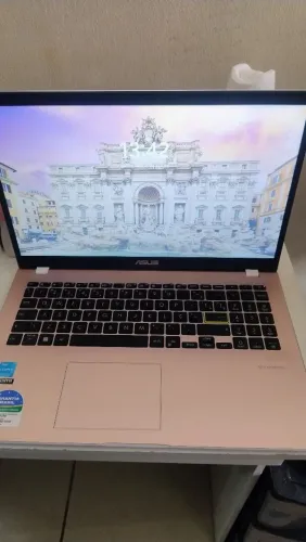 Notebook ASUS Vivobook Go 15 | Celeron | 4GB RAM | 128GB | Rosa