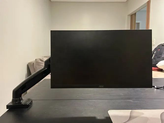 Monitor 120hz com suporte articulado