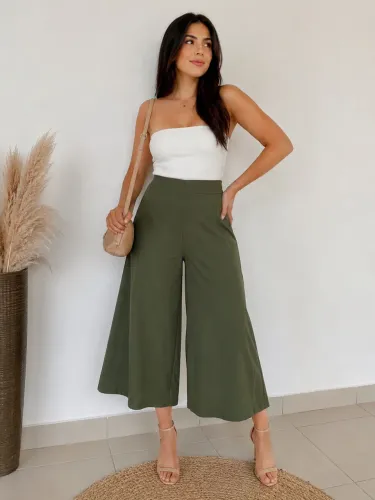 Calça Pantacourt verde militar - cintura alta
