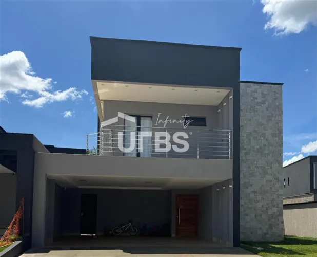 Sobrado 5 Qt + Escritório de frente para Bosque, Cond Villagio Toscana