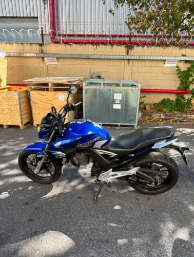 Vendo CB Twister 250 Ano 2022