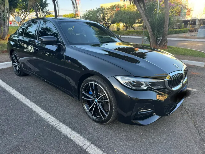 BMW 330E M Sport 2.0 Turbo Híbrido AU 2021