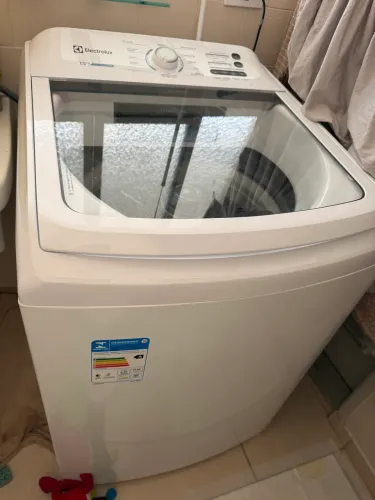 Máquina de lavar 15kg Electrolux