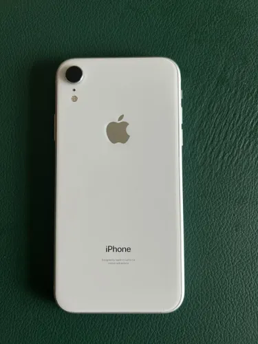 iphone XR - 64 GB
