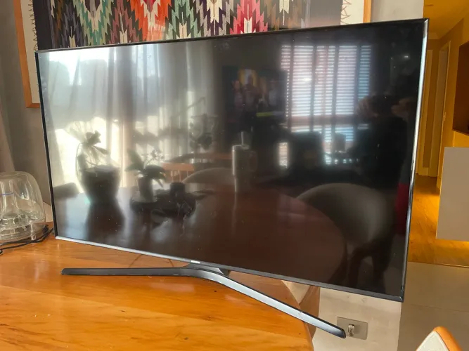 Smart TV Samsung 48" Full HD (Modelo UN48J5300AG) - Ótimo Estado