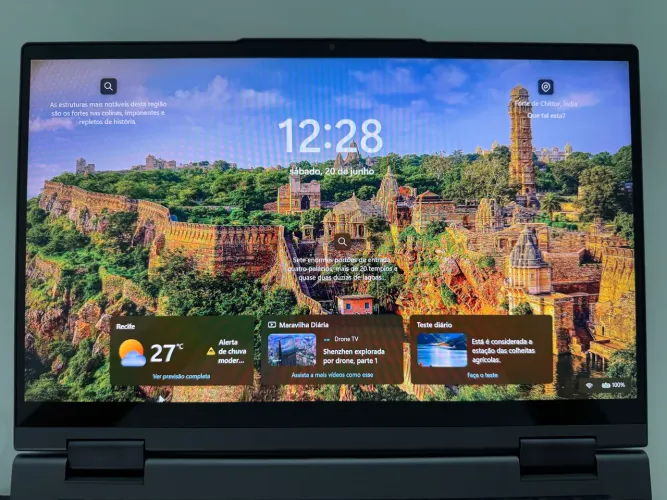 Notebook 2 em 1 Lenovo Yoga 7