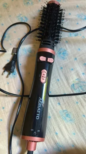Escova secadora de cabelo