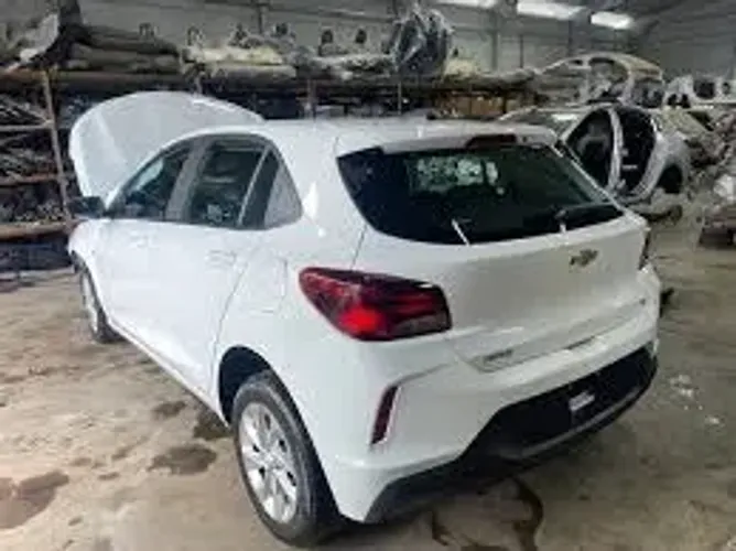SUCATA ONIX PLUS HATCH
