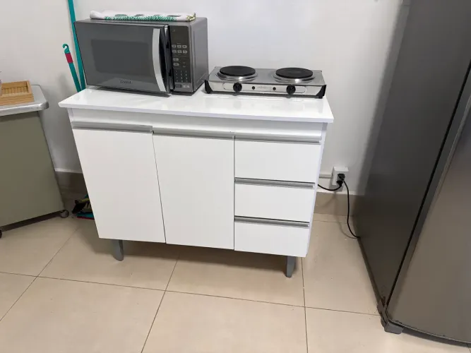 Armário de cozinha pequeno