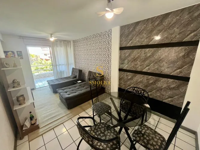 Apartamento disponível para LOCAÇÃO a apenas 2 quadras da Praia - Canasvierias, Floripa/SC