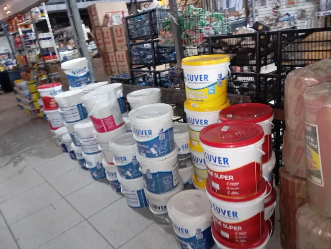 Vende-se tinta melhor preço da cidade esmalte ,parede ,massa corrida,textura ,fundo