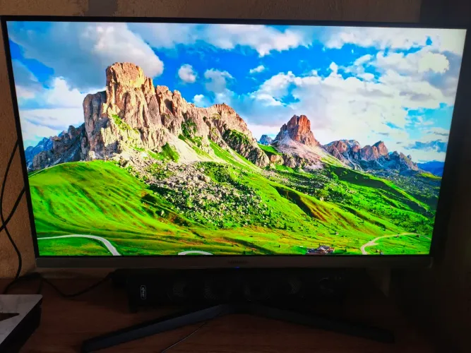 Monitor Samsung 4K IPS 28'