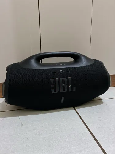 Bombox