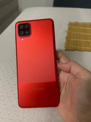 Samsung a12