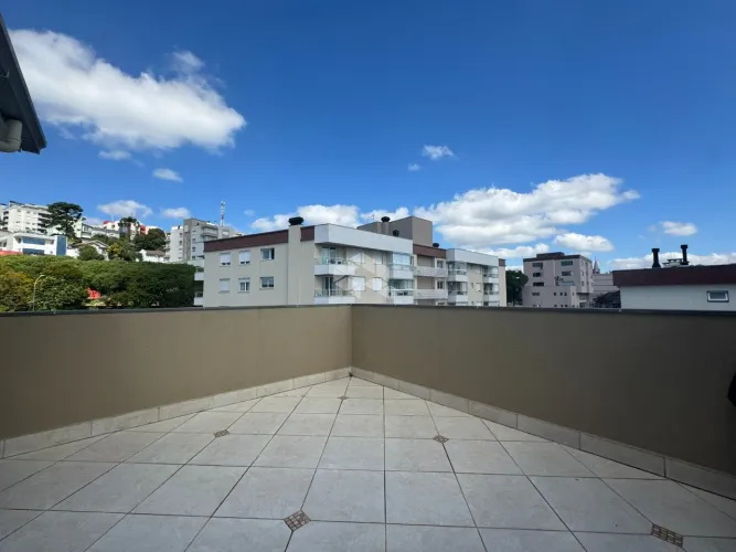 APARTAMENTO DUPLEX COM ESPAÇO GOURMET E PÁTIO PRIVATIVO