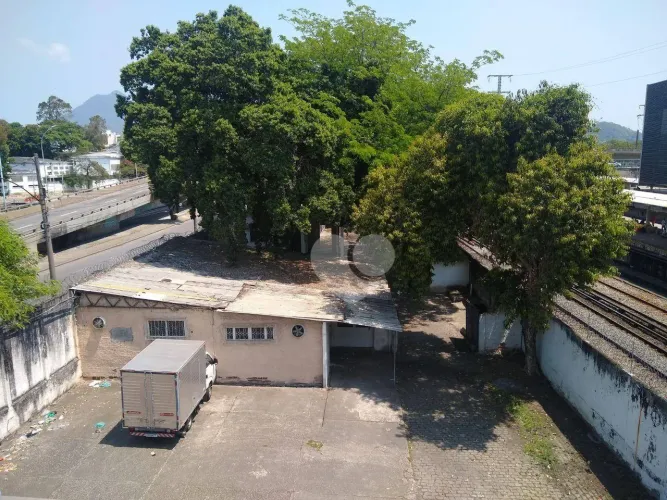 Terreno à venda, 2183 m² por R$ 1.230.000,00 - Praça da Bandeira - Rio de Janeiro/RJ