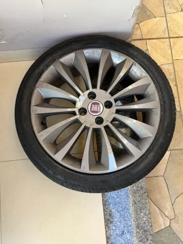 JOGO DE RODAS 17 FIAT LINEA