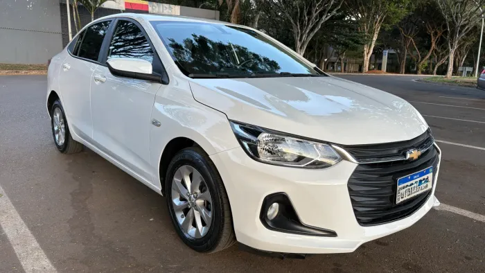 Chevrolet Onix Plus LT 1.0 12V TB Flex Aut. 4P 2020