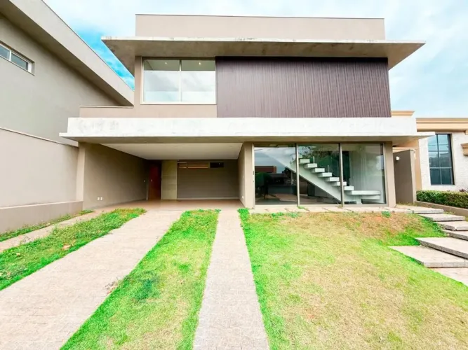 Casa com 3 dormitórios à venda, 265 m² por R$ 1.800.000,00 - Gaivota II - São José do Rio