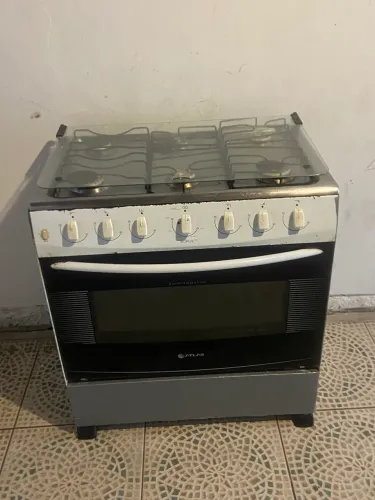 VENDO OU TROCO FOGÃO 6 BOCAS