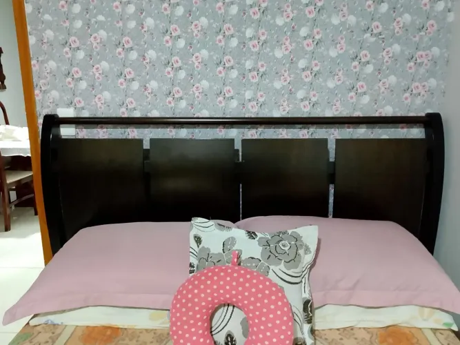 Cabeceira de cama casal madeira maciça sem detalhe