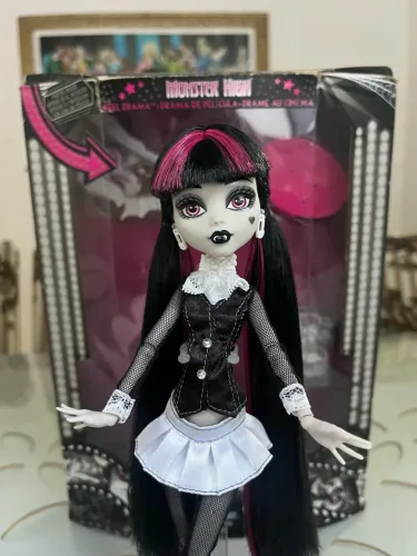Monster High Draculaura Reel Drama